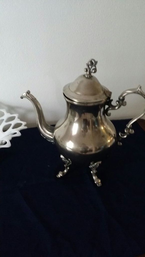 Beautiful silverware,vintage tea pot, ,,