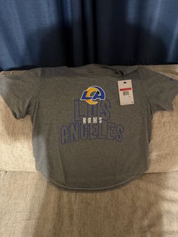 Women’s Rams shirt