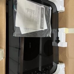 Whirlpool -Cooktop - WCE55US0HB - 30-inch Electric Ceramic Glass Cooktop with Dual Radiant Element - MSRP 689