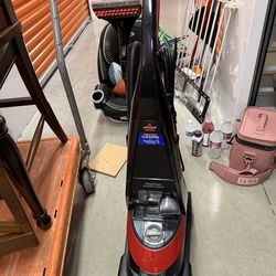 Bissell Deluxe Steam Cleaner