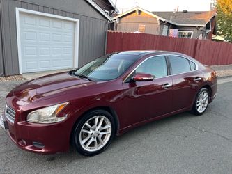 2010 Nissan Maxima