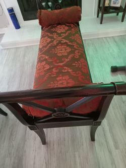 Antique-Style Chaise Lounge with Bolster Pillow