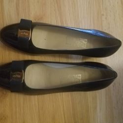 New Condition 10.5 Ferragamos Flats