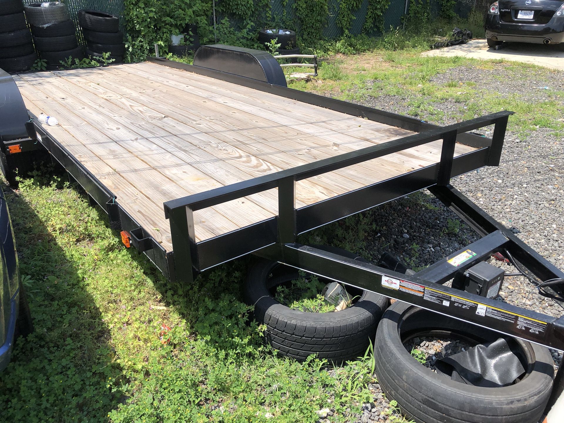 BRAND NEW 2018 one car trailer with NEW wrench