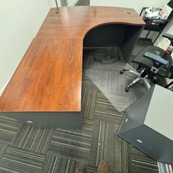 Hoficce Desk 