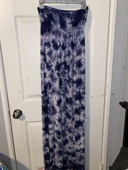 Long maternity dress size small