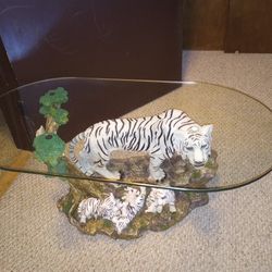 Tempered Glass White Tiger With Cubs Coffee Tablr