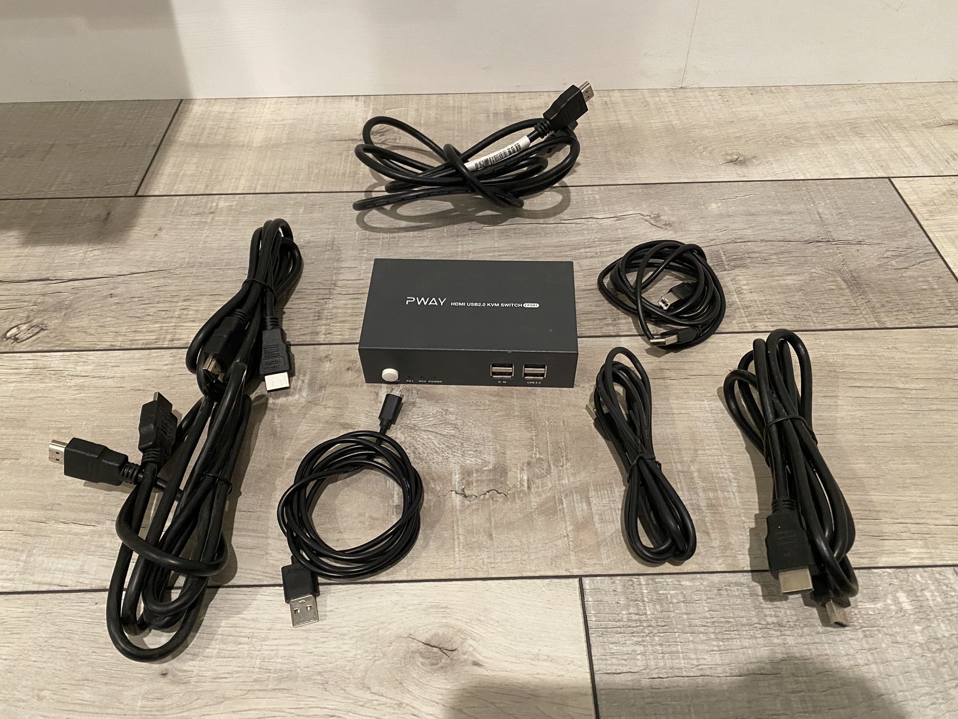 KVM Switch - 2 Computer