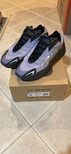 Mens Yeezy 700 MNVN(Geode)
