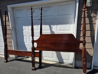 Queen 4 poster Cherry Headboard & Footboard