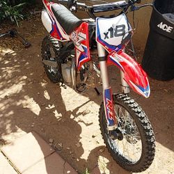 Apollo 125cc Dirt Bike