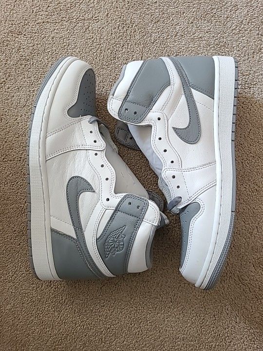 Air Jordan Retro 1 High "Stealth Grey " Size 12 Men /13.5wmns