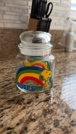 Snoopy glass jar container