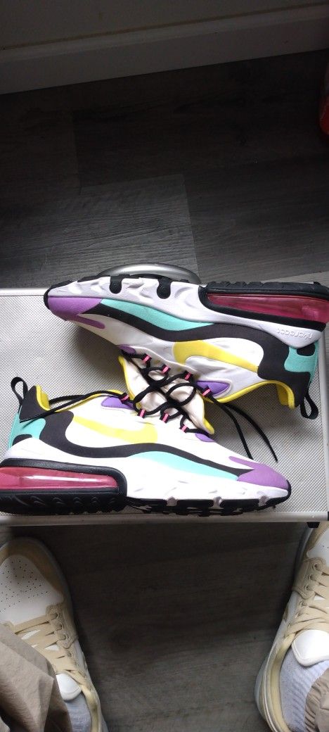 Nike Air Max 270 Geometric Art