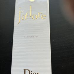 Vesace  Eros ,Gucci Flora , Doir jadore