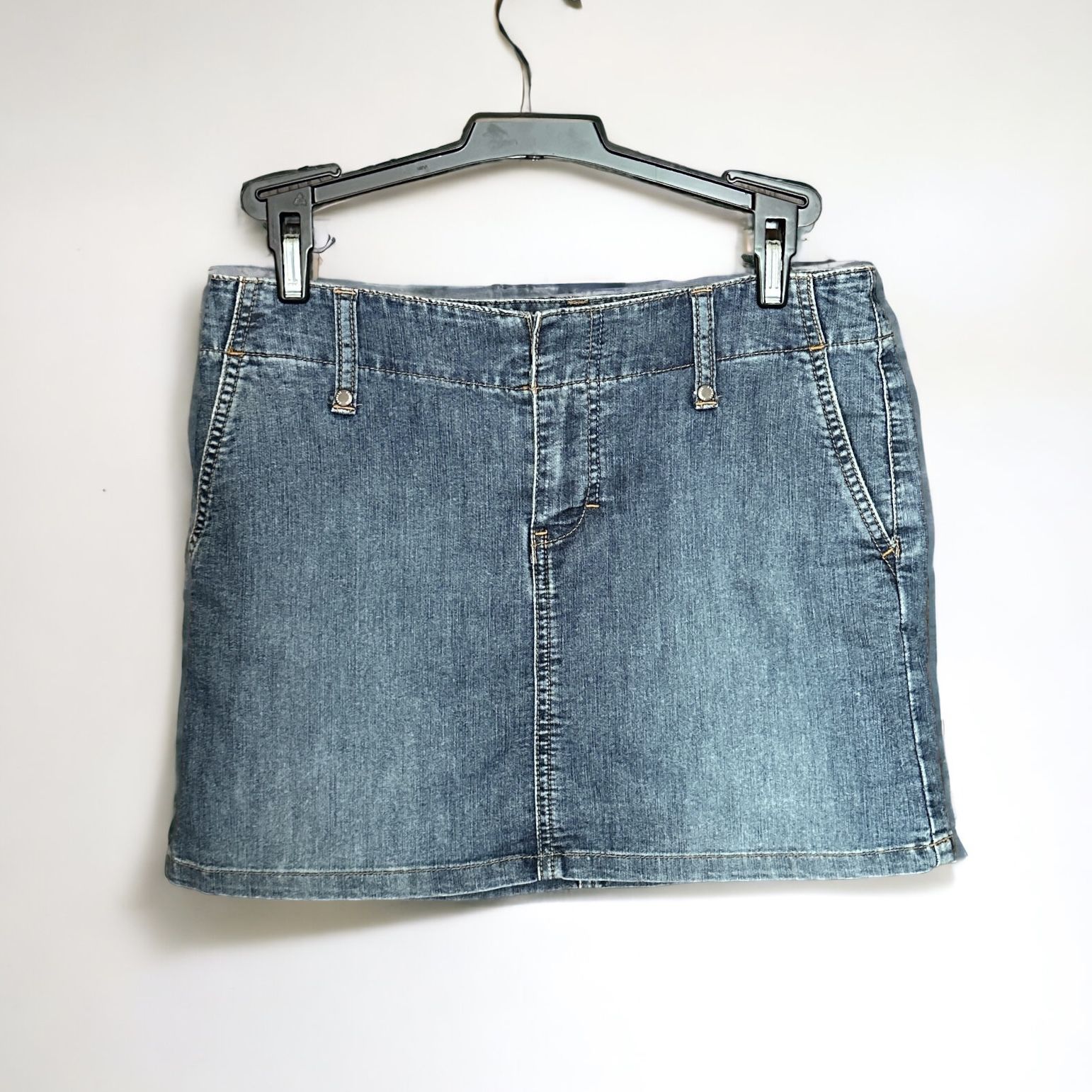 Express Precision Fit Women’s Vintage Denim Blue Jean Mini Skirt with Pockets- 2