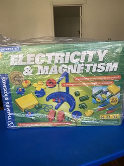Science experiment kit