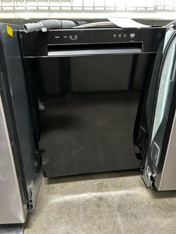 Black Built-In Dishwasher LG