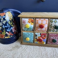 Pioneer Woman Electric Tea Kettle With Tea Storage Set