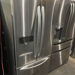 30 Refrigerator 
