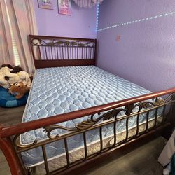 Queen bed