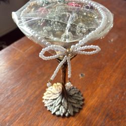 Women’s Jewelry Jar 