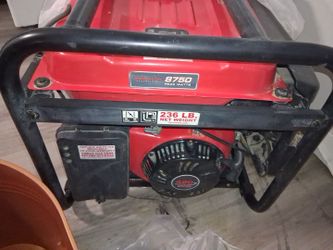 Predator 8750 Generator has 5 120v and 1 240v connectors