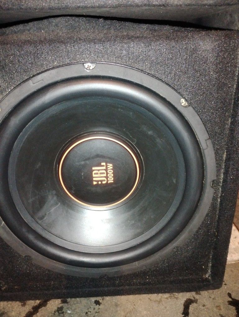 JBL SUBWOOFER