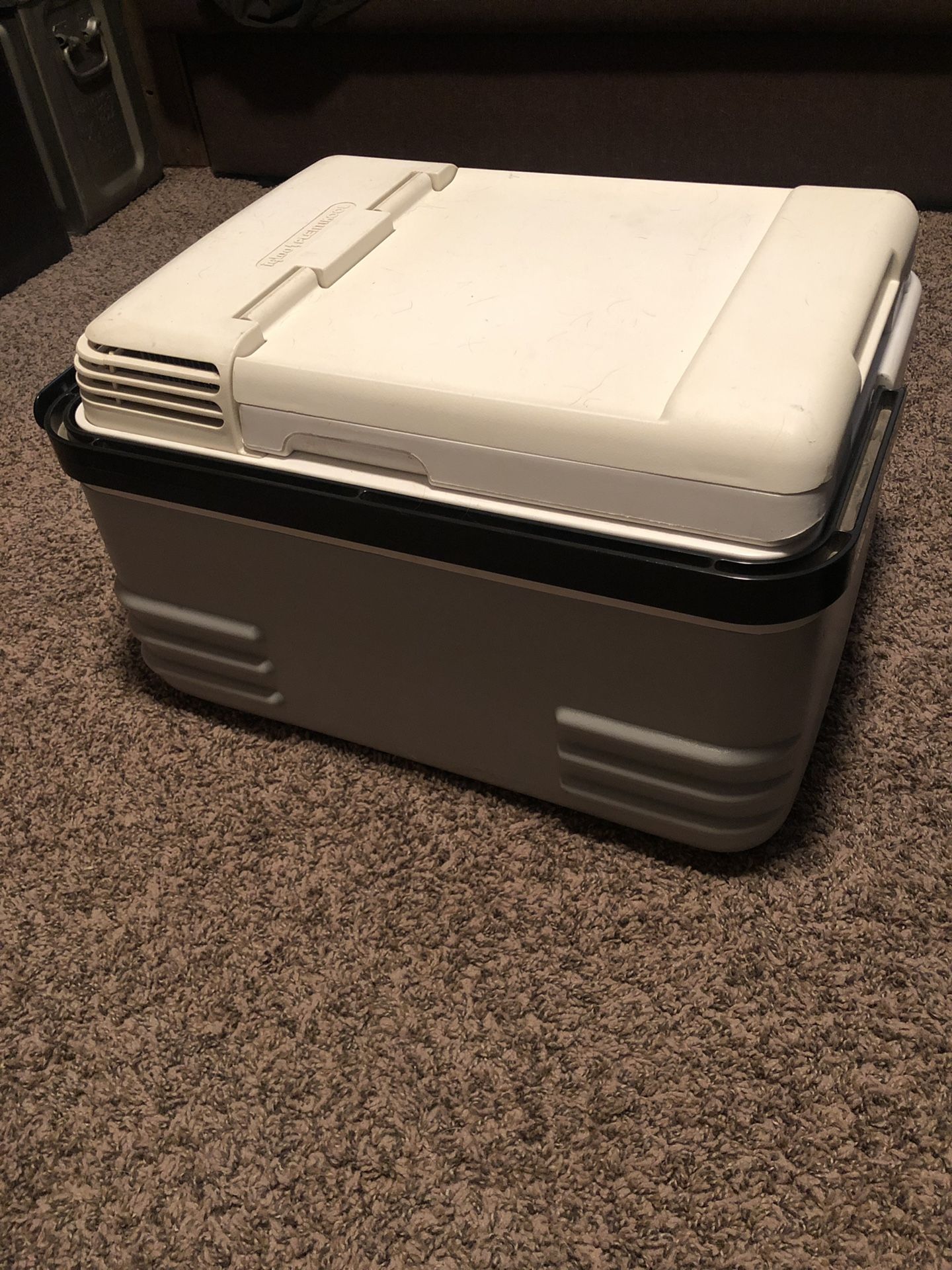 Igloo Plentikool cooler
