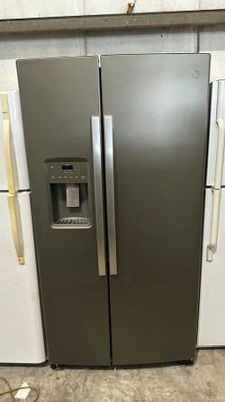 GE Side by Side Stainless Steel - Energy Star Adjustable Shelves