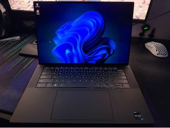 Dell XPS 15 9530 i9-13900H 32gb DDR5 1TB NVME RTX4060