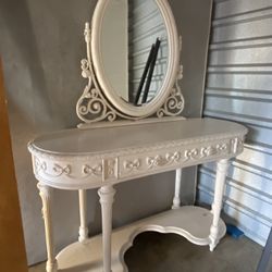 Solid Wood Vanity  Dresser 