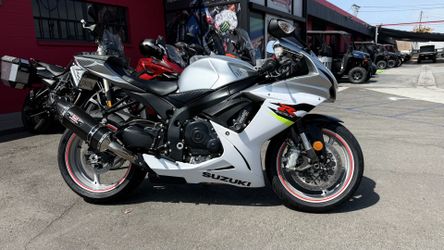 2018 GSX-R600