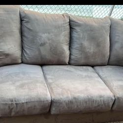 Grey Couch Great Condition 