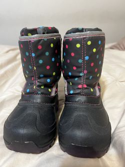 Girl Snow Boots Size 9/10