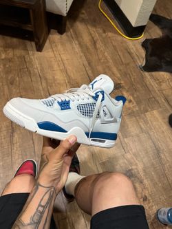 Jordan 4 military blues
