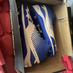 New baseball cleats under Armour size 13