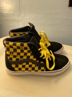 Vans high top shoes 9.5