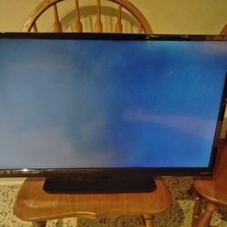 VIZIO 33" TV