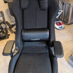 DxRacer 