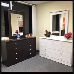 DRESSER WITH MIRROR