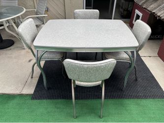 1950s Dining table and chairs