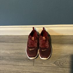 Nike Maroon Shoes