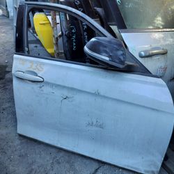 2014 BMW 335i Right Front Door