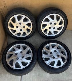 Honda wheels 1994 to 1996 PRELUDE VTEC SI 15x6.5 OEM 15" RIMS 4X114.3 ACCORD 195/50R15 TIRES. ***Sold AS-IS, all Wheels have wear and curb scratches.