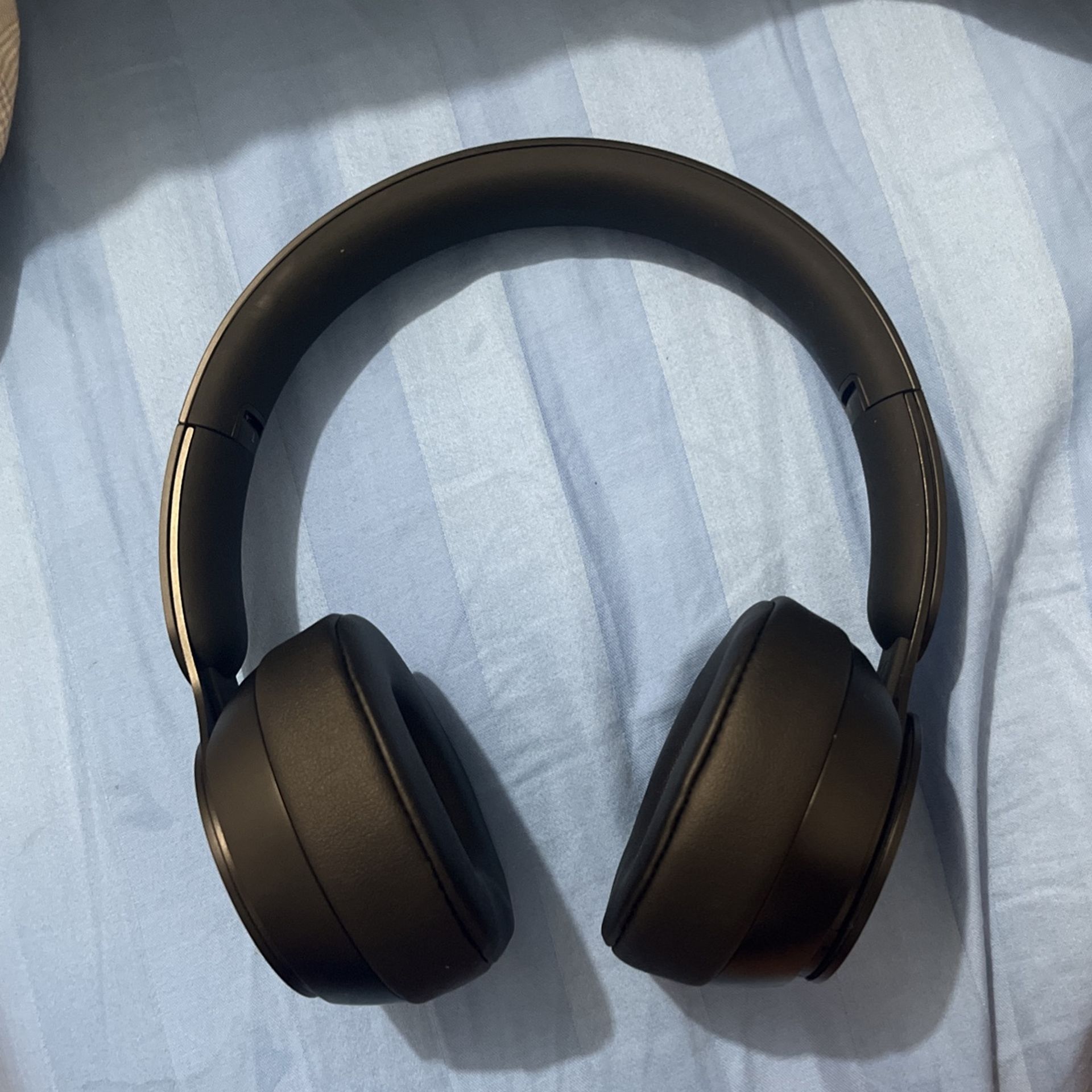 Beats Dolo Pro Brand New