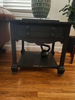 Black W ooden Side Table / Nightstand with Drawer & Shelf my
