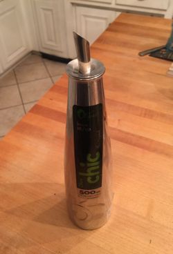 Brand new stainless steel oil dispenser