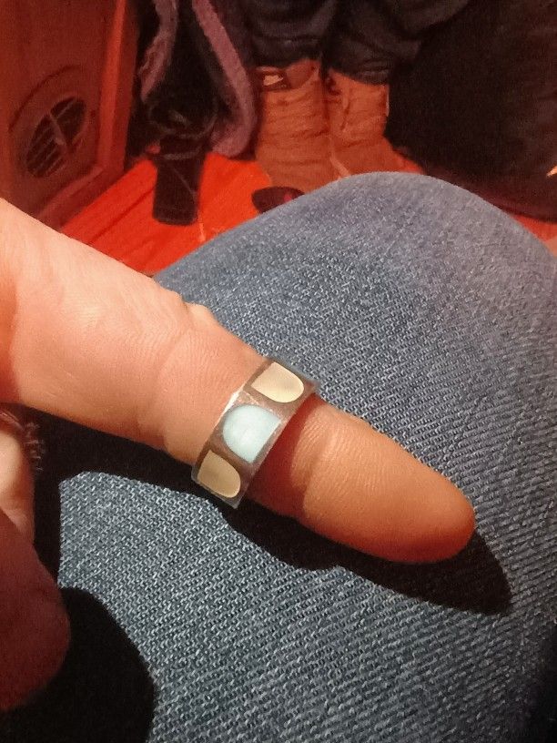 Turquoise And Shell 925 Silver Ring