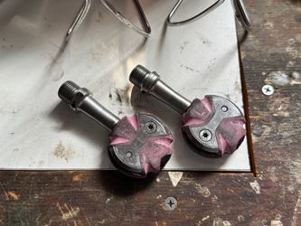 Pink Speedplay clipless bike pedals
